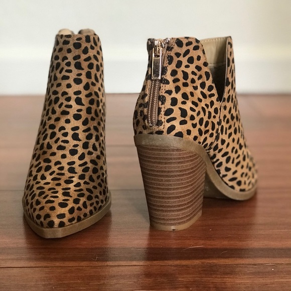 🖤Cheetah print booties 🖤 - Picture 7 of 7